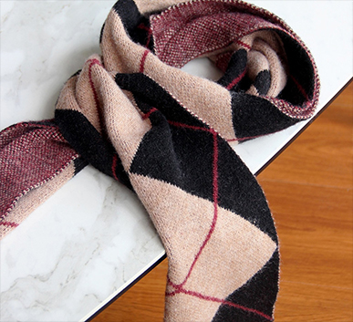 Custom-winter-hand-knitted-Double-sided-Double-colored-Checked-Scarf