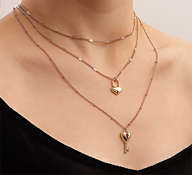 Exquisite-Heart-Pendant-Necklace1