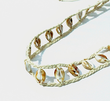 Handwoven Beaded Waist Rope – Boho Macramé Belt with Shells & Wood Beads1