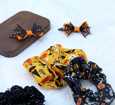 Spider Queen Hair Clip & Halloween Scrunchies Set