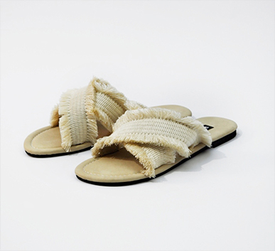Super-Soft-Ethnic-Woven-Cross-Band-Flat-Outside-Wearing-Beach-Slippers