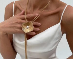 Apparel and accessory bundles for gifts, ecommerce, and promotions