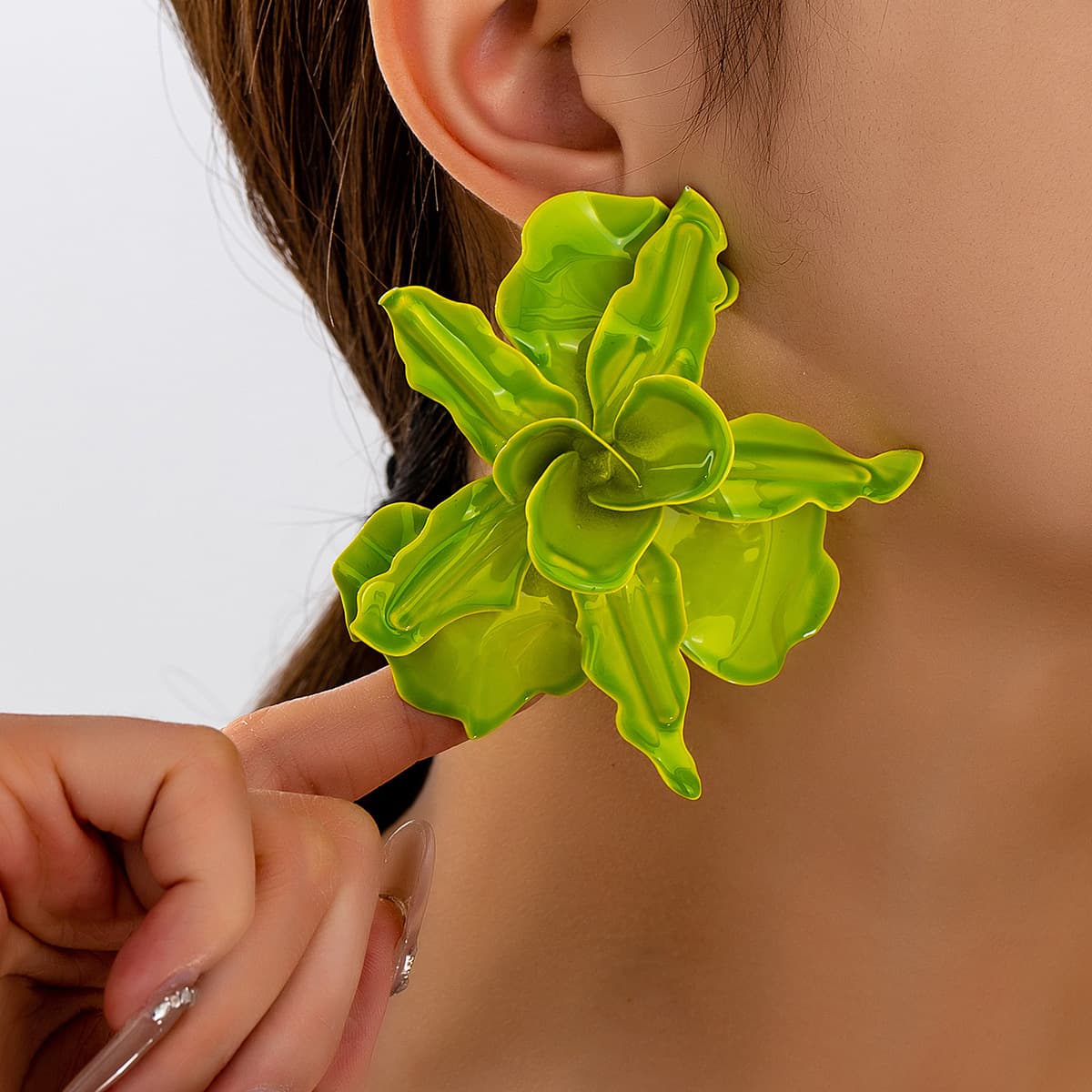 Oversized Dopamine Color 3D Flower Stud Earrings, Electroplated Alloy Stainless Steel Pin Cool Sweet Trendy Street Shooting Statement Floral Ear Jewelry for Women