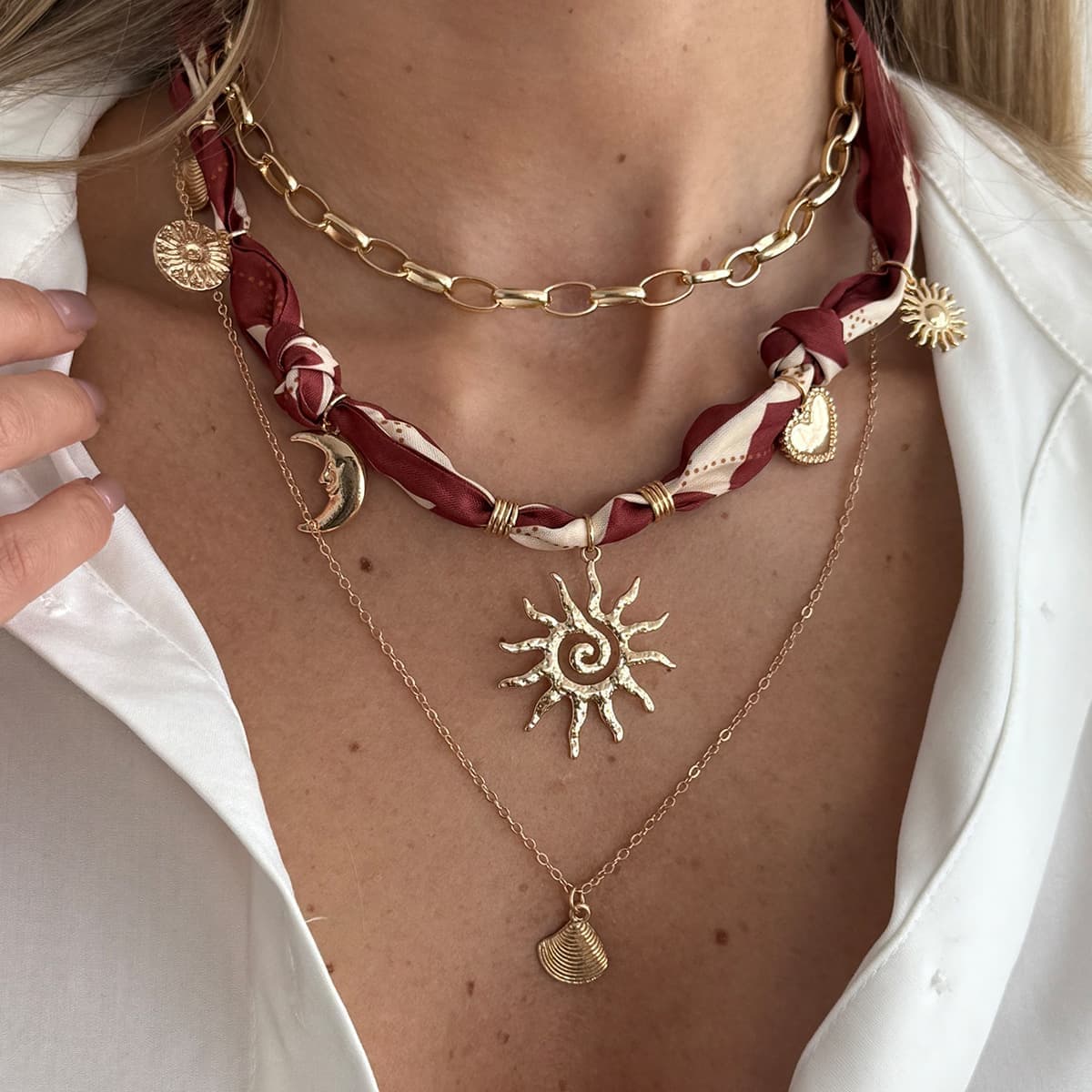 Boho Vacation Natural Shell Chip Beaded Choker Necklace, Irregular Geometric Shell Faux Pearl Tassel Fringe Collarbone Jewelry for Women