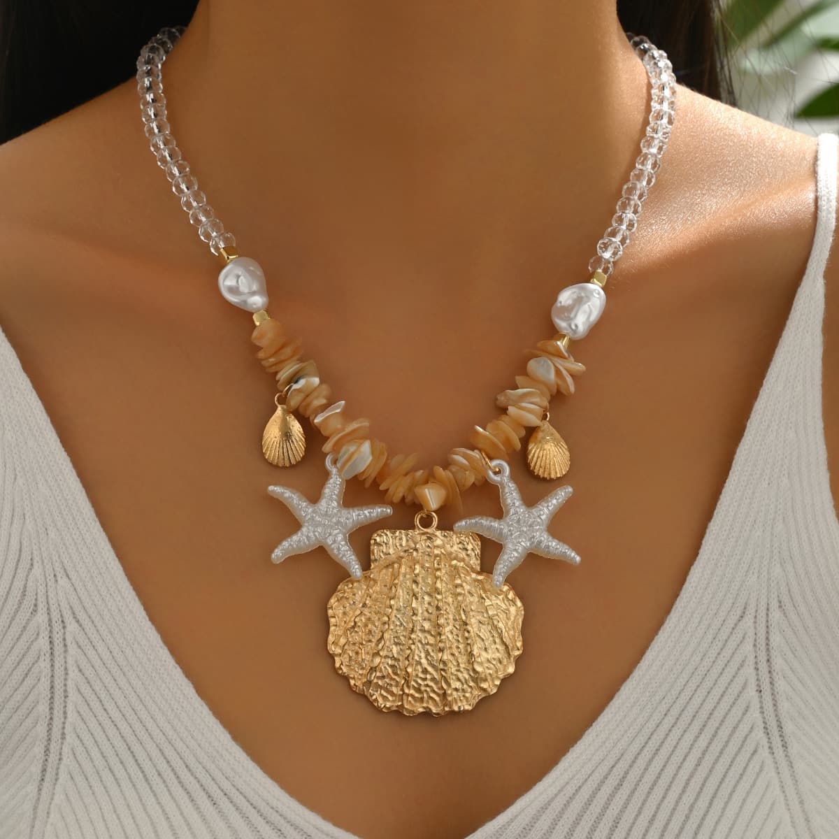 Boho Summer Beach Natural Shell Starfish Pearl Beaded Collarbone Necklace, Gold Plated Alloy Ocean Pendant Stackable Vacation Statement Jewelry for Women