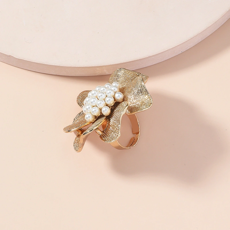 Oversized Textured Metal Flower Open Ring, Electroplated Alloy Cluster Faux Pearl Vintage Luxury Light Women Adjustable Index Finger Statement Ring