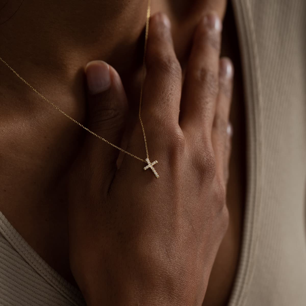 Dainty Paved Zircon Cross Pendant Necklace, 18K Gold Plated Thin Copper Collarbone Chain Minimalist Daily Commute Jewelry for Women