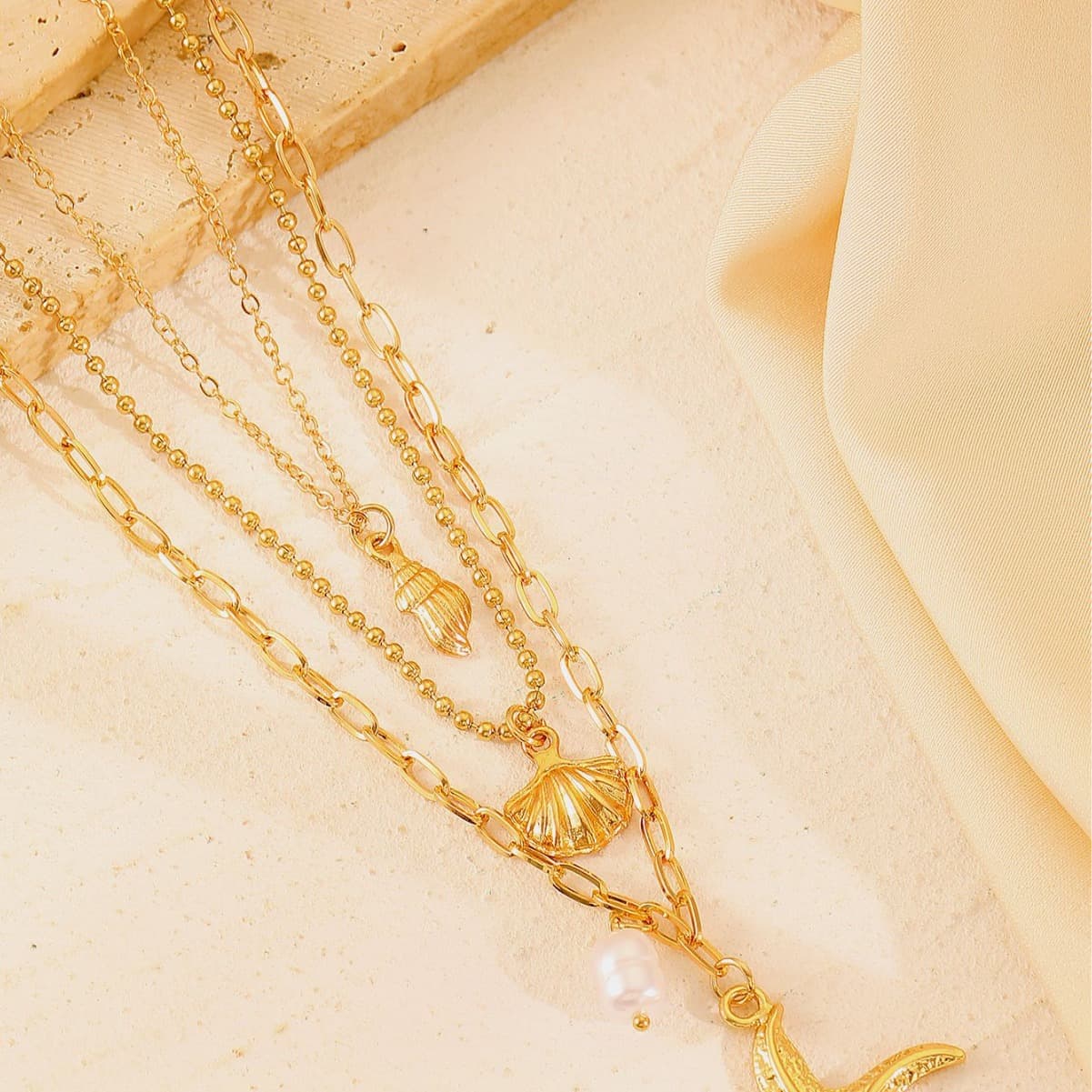 3-Tier Ocean Starfish Pearl Stacked Necklace Boho Summer Beach Gold Necklace for Women