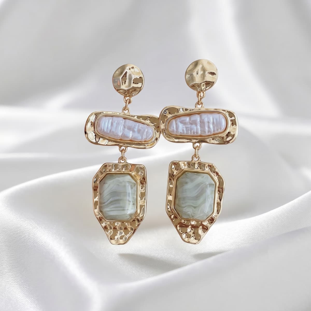 Vintage Baroque Irregular Pearl Geometric Layer Drop Earrings, Real Gold Plated Alloy Stainless Steel Pin Ins Chic Bold Statement Commute Jewelry for Women