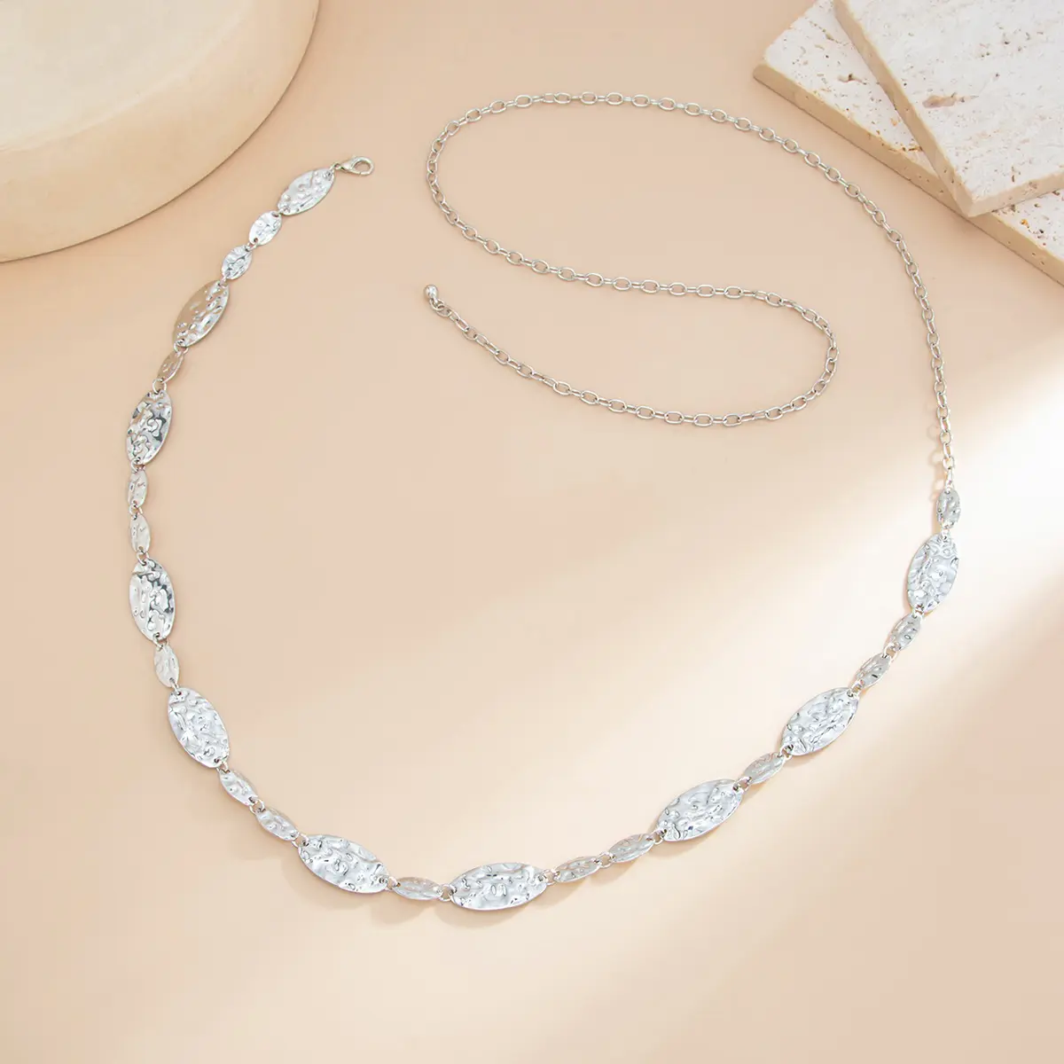 Ins Irregular Hammered Disc Waist Chain, Electroplated Iron Textured Matte Geometric Single Layer Lobster Clasp Women Punk Fashion Belt Chain