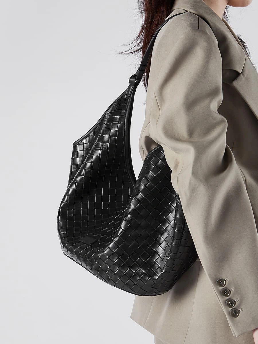 Genuine Cowhide Woven Hobo Tote Bag Large Capacity Retro European Women Shoulder Bag Daily Commute Underarm Bag