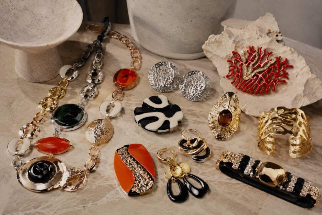 10% tariffs raise landed costs and squeeze fashion accessory margins